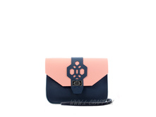 E845924df7603cc9374e7199aed8a7c4.jpg