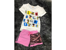 ������  ����: 455.00 RUB �������: 134-140, 128-134, 122-128, 116-122, 110-116 ������� / ���: #10420175 ��������: ������. ������: 95% cotton, 5% polyester ������ �������������:������: