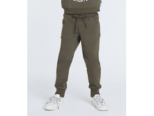 600 � + ��� % ����� 320 �