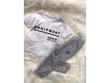 ��������  ����: 455.00 RUB �������: 146-152, 140-146, 134-140, 128-134, 122-128, 116-122 ������� / ���: #10334533 ��������: ������. ������: 65%cotton 35%polyester ������ �������������:������: