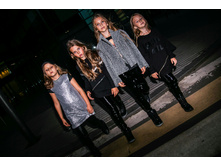 ���. ����