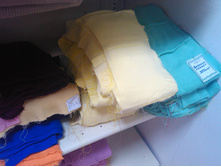 �������