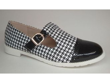 490 ���. �������: 820 ����� ������ � �������� � ����������� 36 (23) 37 (23.5) 38 (24) 39 (24.5) 40 (25) 41 (25.5)