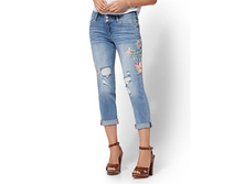 1450 ��� SOHO JEANS - FLORAL EMBROIDERED CROPPED BOYFRIEND