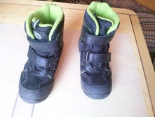 35�-�,������