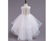 � �� ����