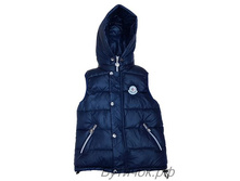 �.17-8 ������� Moncler �����-����� 900 ���.