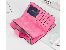 � �� ����