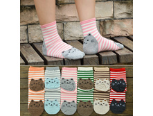 � �� ����