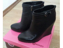 �����������-���������, 40 ����. 700 �.