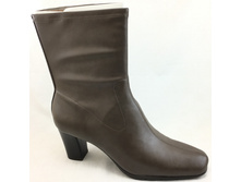 1990 ��� ������ ������� Aerosoles