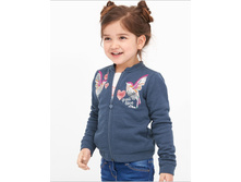 � �� ����