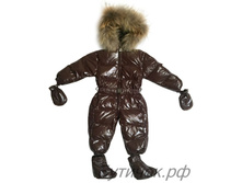 �. 260 ���������� ������� Moncler ������� ���������� 4400 ���.