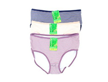 ������� ����� YOYA MODAL 7943 35,99���