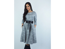 42�-�, 1357���