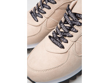 102�08�030�032   Levity   �������(���.jpg