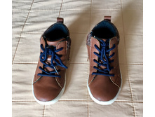 ���� Reserved �-� 28 500�