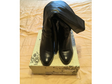 ������������ ������ Lena Milan