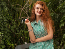 ������ mid64.jpg