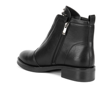 MD2329-Z3056-1-1920-7 (2).jpg