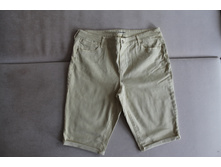 990 �������� ���� 700 ��� ����� ������� CHICO'S