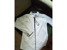 ��� ��  � �����