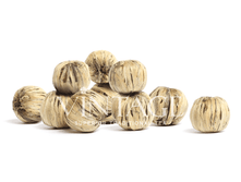 ����� ����