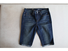 990 ��� ����� ���� 700 �������� ������� SOHO