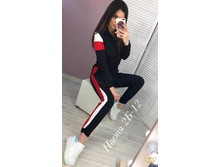 100