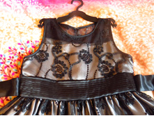 ����.����