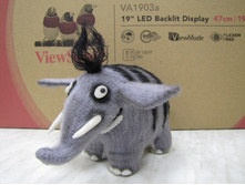 ����� ����