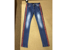 ������ ����� 44 �-� 800�.