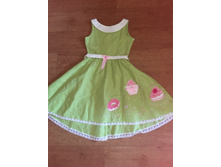 ����� ����