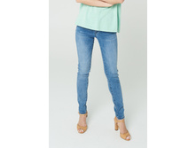 ������ ������� 69*02 CLOUDY ������ 26/32 ���� 2354���.