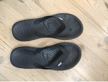 Nike �,35