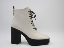 82 ���