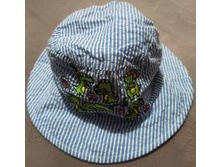 �������