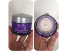 Lancome Renergie Multi-Lift ������� ���� � �������-�������� SPF 15 ��� ���� ����� ���� ���� � �������� ������� ��� �������, 15 ��. ���� 999 �.