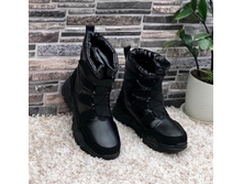 �-1076.jpg