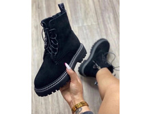 �-1105.jpg