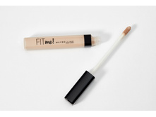 MAYBELLINE NEW YORK �������� ��� ���� � ���� "Fit Me" ���  12 ������-��������, 6.8 ��. ������ ���� 199 �.