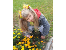 ����� ����