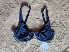 �������� ��� La Perla: 70C (����� ������� �� 75B) 3500 ���.