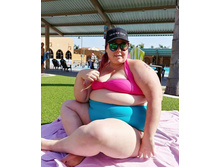 �������