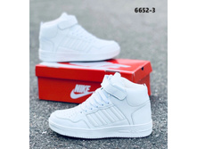 ������ ��������� NIKE ��� ����