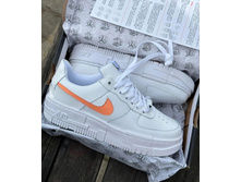�-817.jpg