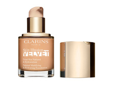 Clarins Skin Illusion Velvet Natural Matifying&Hydrating Foundation ����������� ��������� ���� � ������� ��������� ��� 107C, 30 ��. ���� 2299 �.