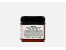 Davines Alchemic Creative Conditioner For Blond And Lightened Hair Pink - ���������� ����������� ������� ��� ����������� � ����������� ������� ������� �������, 250 ��. ���� 1299 �.
