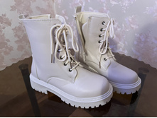 ������� ������� �����-���� - 1200 ���.