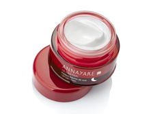 ANNAYAKE ULTRATIME Night-balm Mask ������ ����� ��� ����, 50 ��. ��� ������� ���� 2499 �.